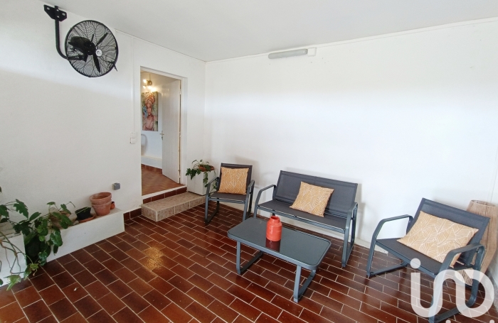 Vente Divers 161m&sup2; 6 pièces Saint Fran&ccedil;ois