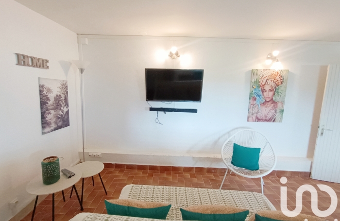 Vente Divers 161m&sup2; 6 pièces Saint Fran&ccedil;ois