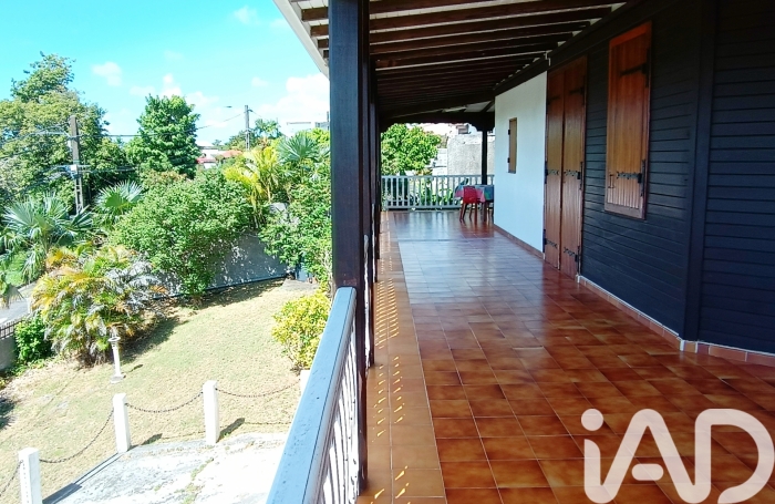 Vente Divers 161m&sup2; 6 pièces Saint Fran&ccedil;ois