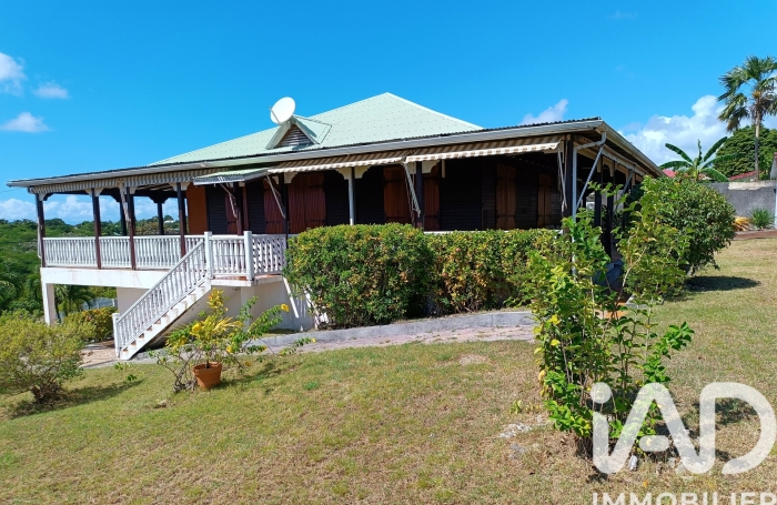 Vente Divers 161m&sup2; 6 pièces Saint Fran&ccedil;ois