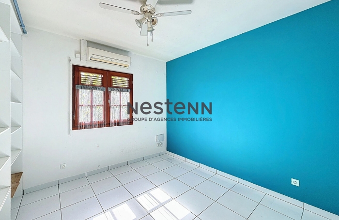 Vente Maison 105m&sup2; 5 pi&egrave;ces Sainte Rose