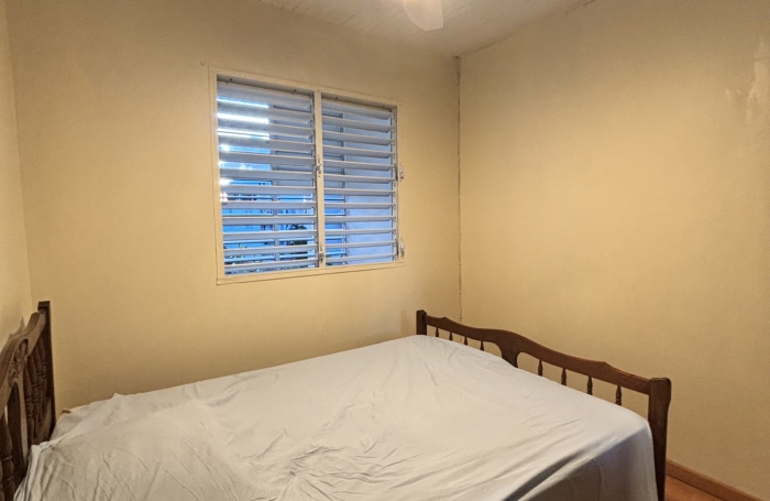 Charmante maison T3 duplex meubl&eacute; aux Abymes !