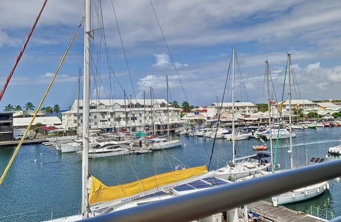 Vente Fonds de commerce 1363m&sup2; 46 pièces Saint Fran&ccedil;ois