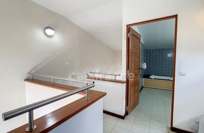 Vente Fonds de commerce 1363m&sup2; 46 pièces Saint Fran&ccedil;ois