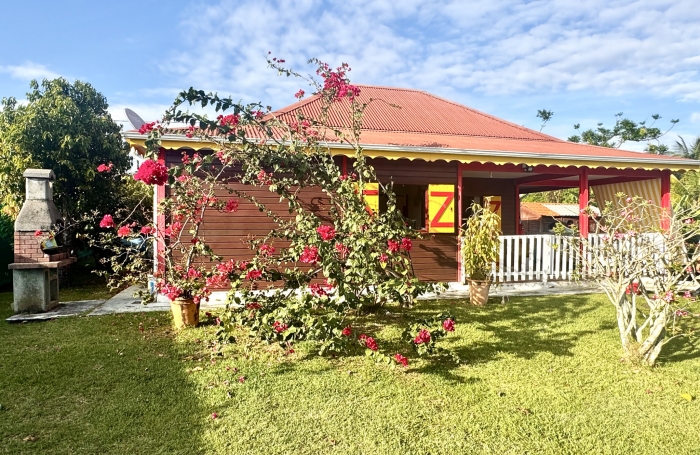 Villa de plain pied &agrave; Capesterre-Belle-Eau avec Longfort Immobilier