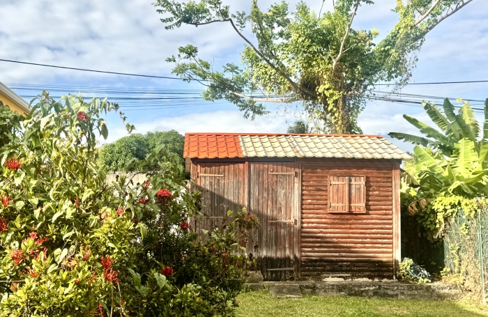 Villa de plain pied &agrave; Capesterre-Belle-Eau avec Longfort Immobilier