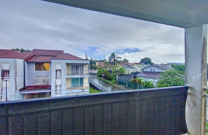 Vente Appartement 58.8m&sup2; 3 pi&egrave;ces Sainte Rose