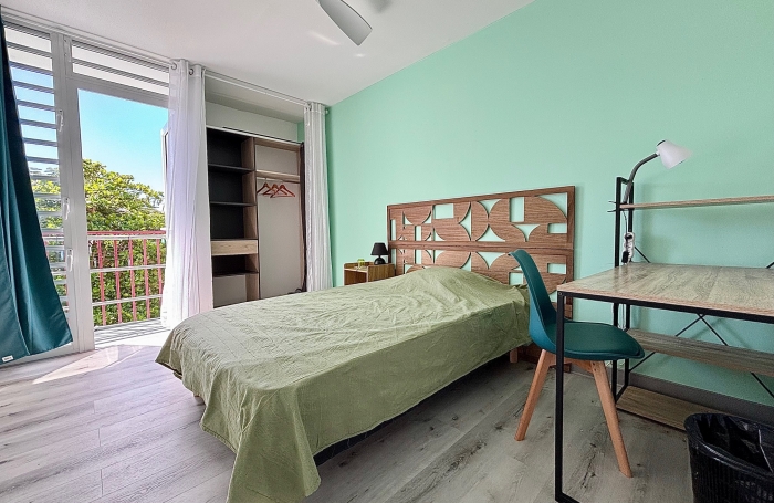 Appartement 6 pi&egrave;ces -  Les Abymes