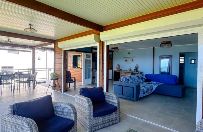 Vente Maison 111.2m&sup2; 4 pièces Bouillante