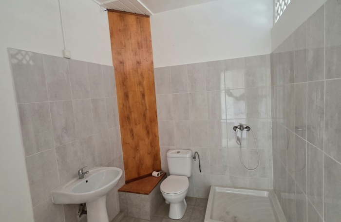 Vente Appartement 60m&sup2; 3 pièces Basse-Terre