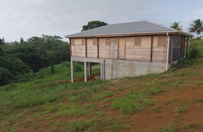 Vente Maison 95m&sup2; 4 pièces Petit-Bourg
