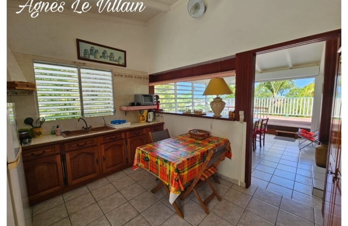 Vente Maison 234m&sup2; 12 pièces Bouillante