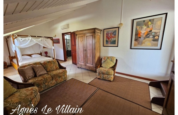 Vente Maison 234m&sup2; 12 pièces Bouillante