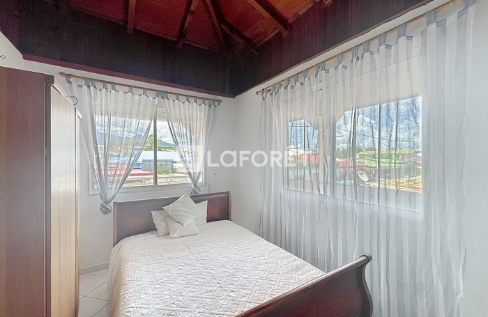 Vente Maison 160m&sup2; 7 pi&egrave;ces Capesterre Belle Eau