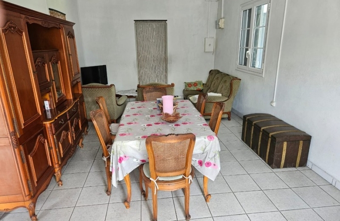 Vente Maison 127m&sup2; 4 pièces Sainte Anne