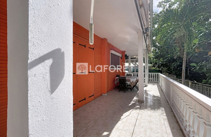 Location Maison 120m&sup2; 6 pi&egrave;ces Gosier
