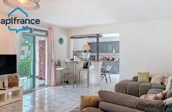 Vente Maison 226m&sup2; 8 pièces Lamentin
