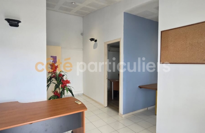 Vente Local commercial 