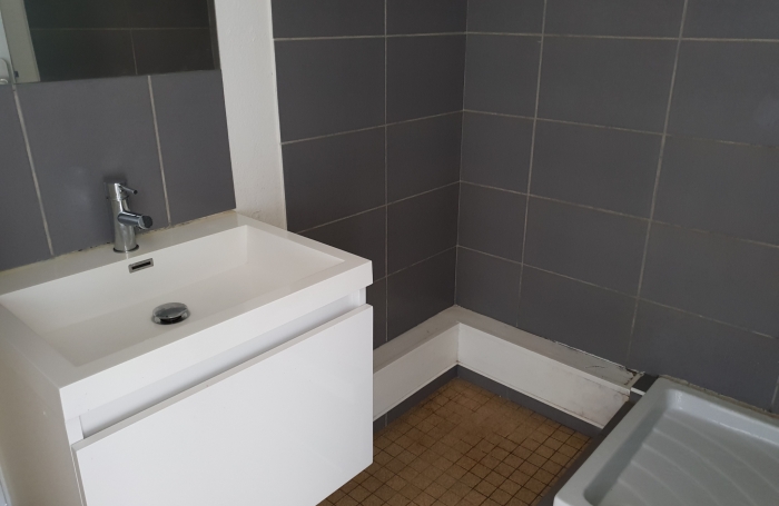 *PRIX EN BAISSE* APT T3 IDEALEMENT SITUE AUX ABYMES