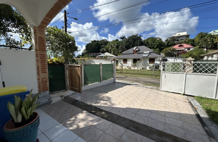 Location Appartement 97111