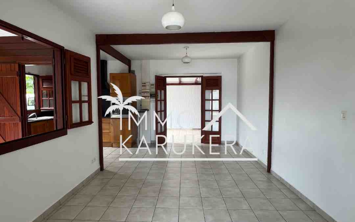 Maison &agrave; Capesterre-Belle-Eau