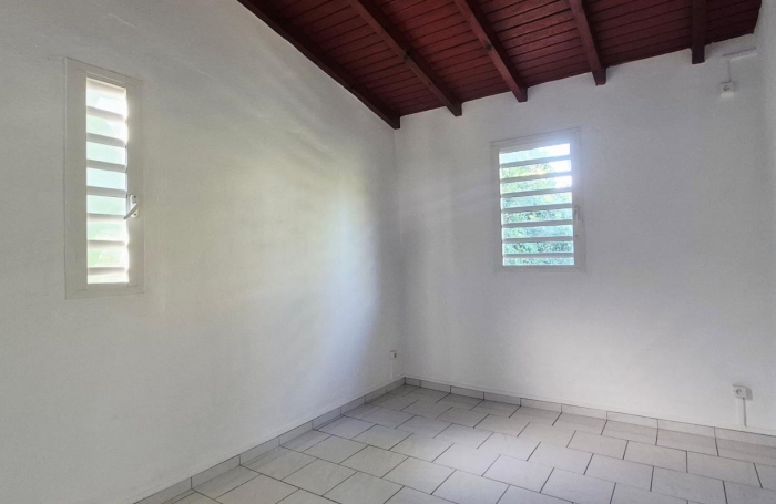 Location Maison 60m&sup2; 3 pièces Sainte Rose