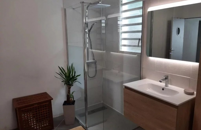 Location Maison 140m&sup2; 4 pièces Sainte Rose