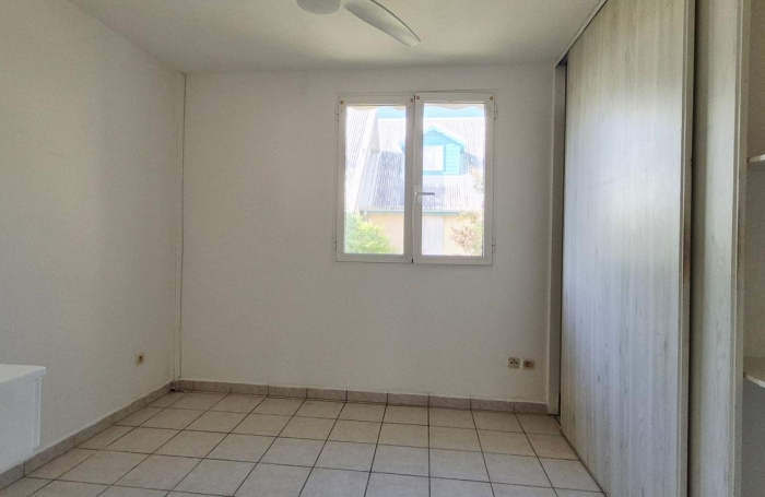 Vente Maison 81m&sup2; 4 pièces Sainte Rose