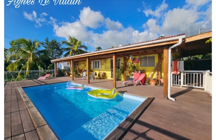 Vente Maison 76m&sup2; 4 pièces Bouillante