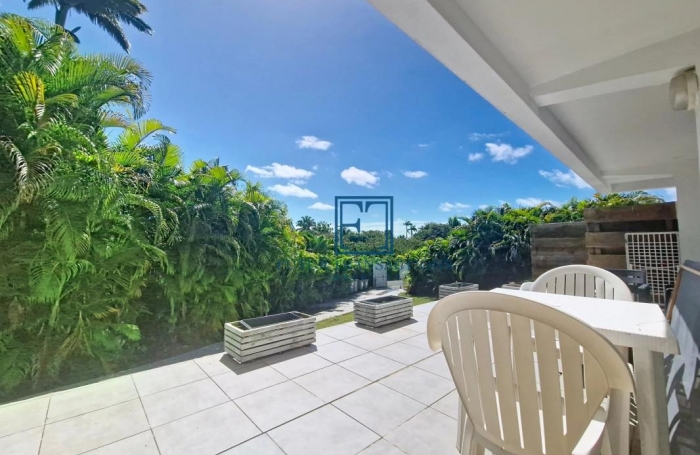 Vente Maison 174m&sup2; 7 pièces Gosier
