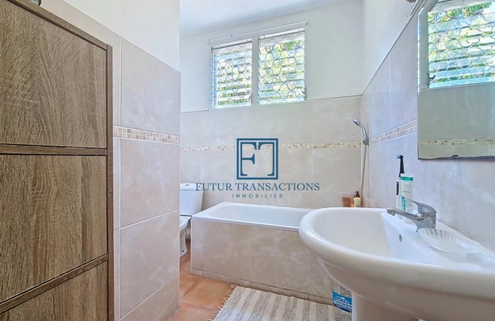 Vente Maison 174m&sup2; 7 pièces Gosier