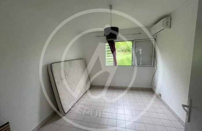 Vente Appartement 69.59m&sup2; 4 pièces Petit-Bourg