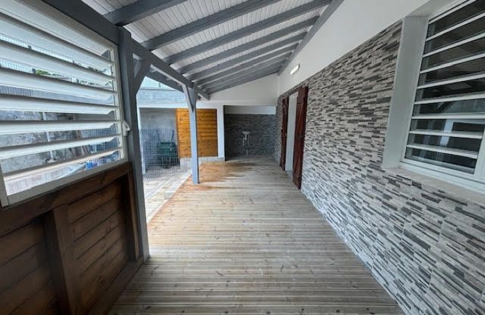 Location Appartement 60m&sup2; 3 pièces Sainte Anne