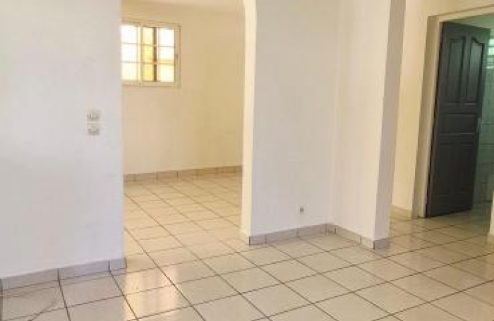 Location Appartement 61.12m&sup2; 3 pièces Lamentin