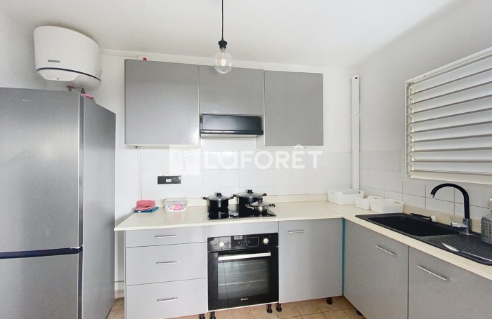 Vente Appartement 58.8m&sup2; 3 pi&egrave;ces Sainte Rose