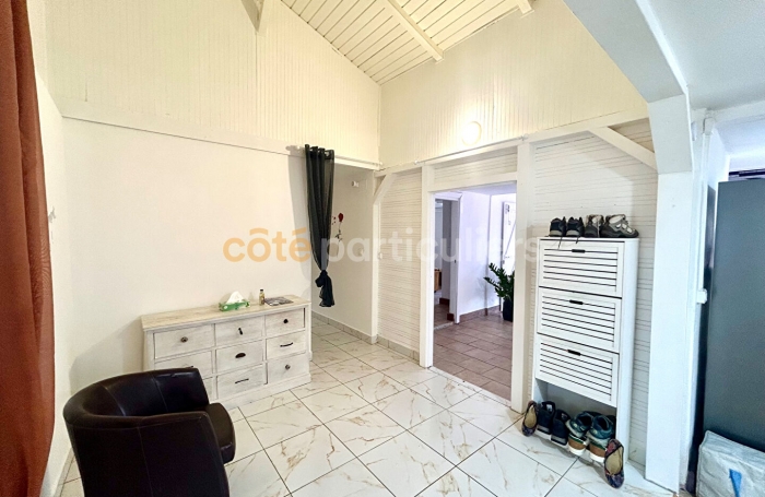 Vente Maison 91m&sup2; 5 pi&egrave;ces Sainte Rose