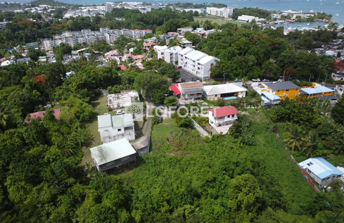 Vente Terrain 678m&sup2; Les Abymes