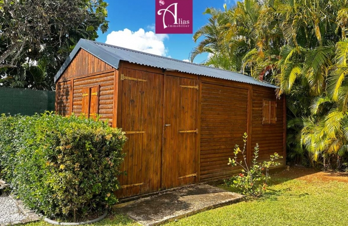 A LOUER VILLA F4 MEUBLEE ENTR PISCINE ET JARDIN INCLUS &agrave; SAINT-ALBAN