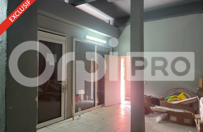 EN EXCLUSIVITE CHEZ ORPI BOUTAREL Achetez un immeuble commercial &agrave; pointe-&agrave;-pitre.