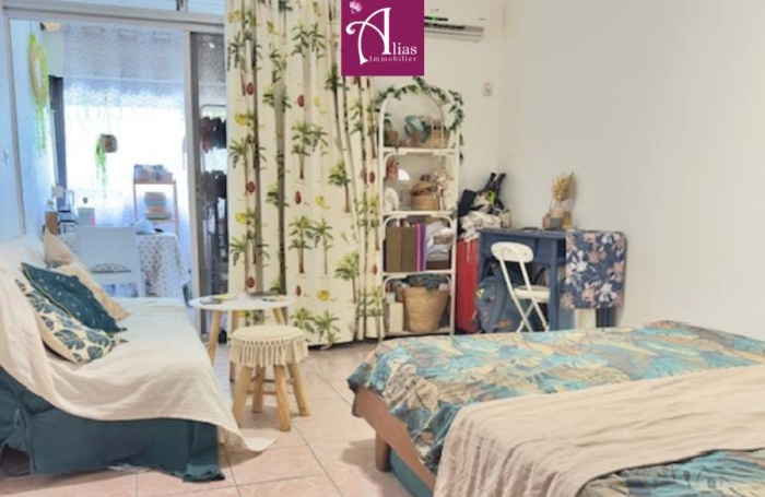 Studio &agrave; vendre Gosier Bas du Fort   27 m2   R&eacute;sidence s&eacute;curis&eacute;e avec piscine   Fort potentiel locatif
