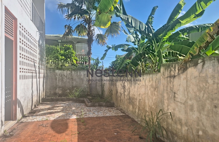 Vente Maison 200m&sup2; 4 pi&egrave;ces Les Abymes