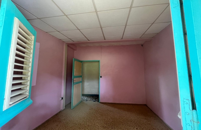 Prix en baisse !!! Maison F6 de 101m2 &agrave; r&eacute;nover