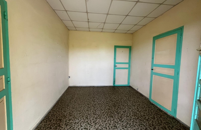 Prix en baisse !!! Maison F6 de 101m2 &agrave; r&eacute;nover