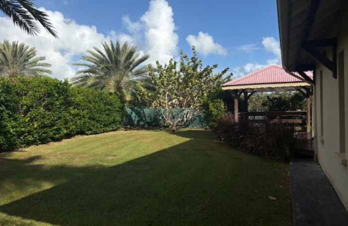 Magnifique Villa F4  avec piscine