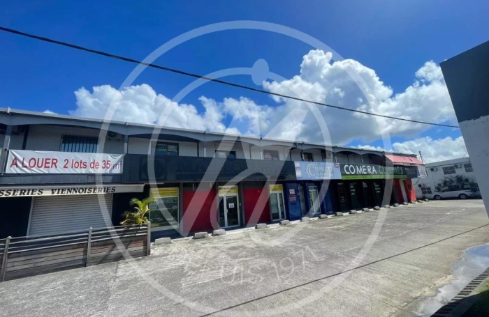 Location Local commercial 97122