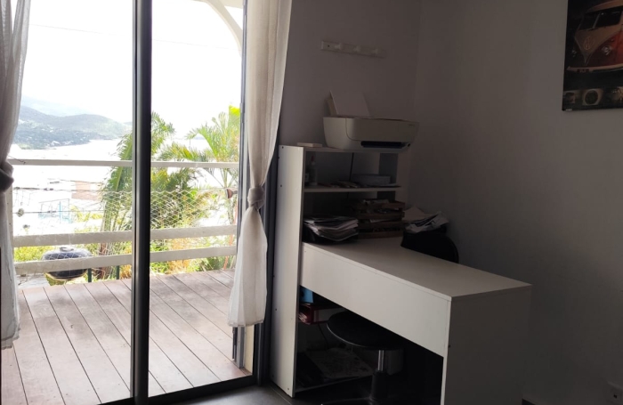 Bouillante   Villa recente avec vue mer   Cadre recherch&eacute; et paisible