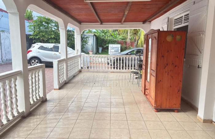 Vente Maison 180m&sup2; 6 pièces Capesterre Belle Eau