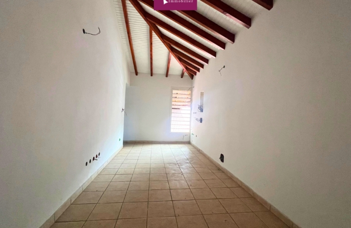 Location Bureaux 97110