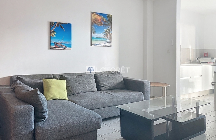 Location Appartement 45.1m&sup2; 2 pi&egrave;ces Gourbeyre