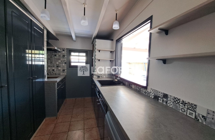 Location Appartement 72.49m&sup2; 3 pi&egrave;ces Baie Mahault